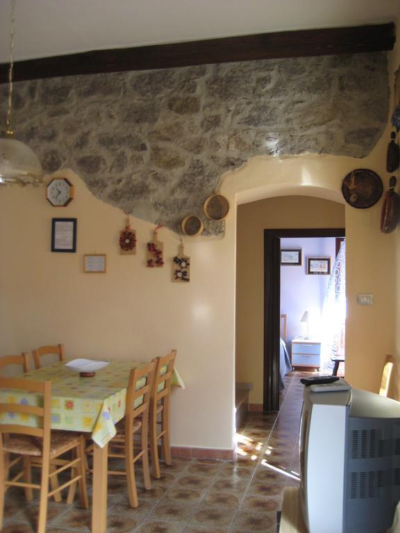 Sa Domo de Minnanna Castelsardo Exterior foto